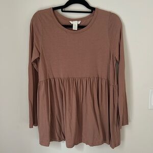 H&M maternity top size medium